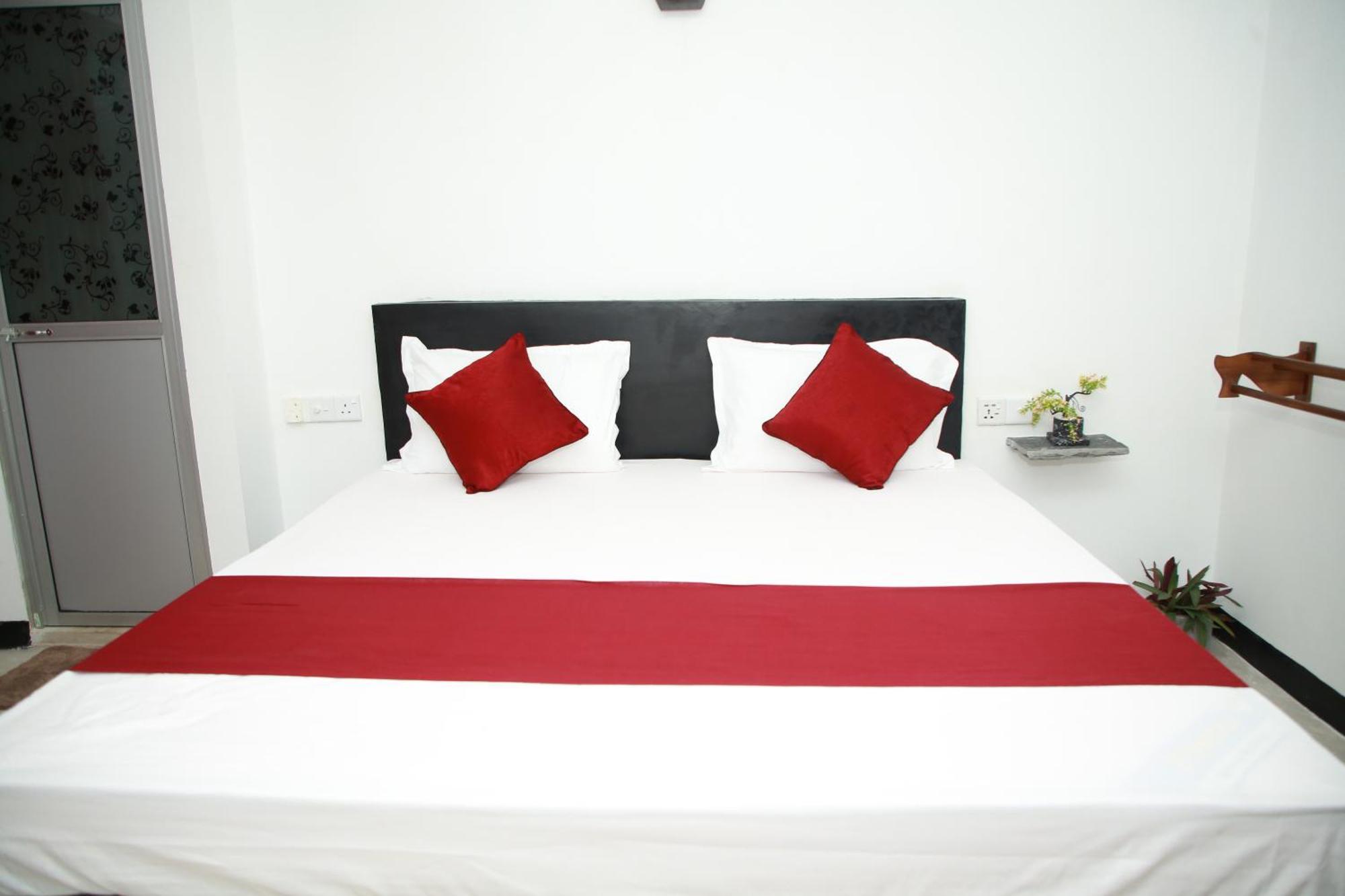 Hotel Samee Dream Guest à Midigama-Est Extérieur photo